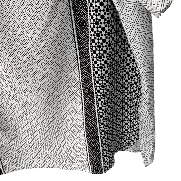Fylo Tunic Top Geo Pattern Short Sleeves Sz XL - Picture 5 of 9